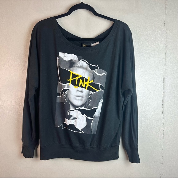 Tops - Pink Black Beautiful Trauma Tour 2018 Band Tee SzXXL